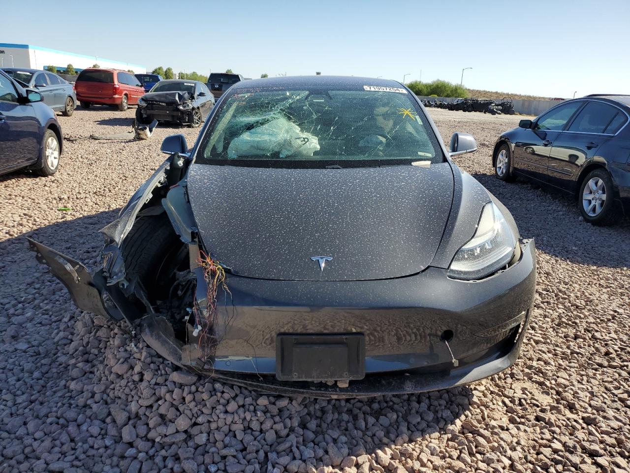 2018 Tesla Model 3 VIN: 5YJ3E1EB2JF113899 Lot: 71957254