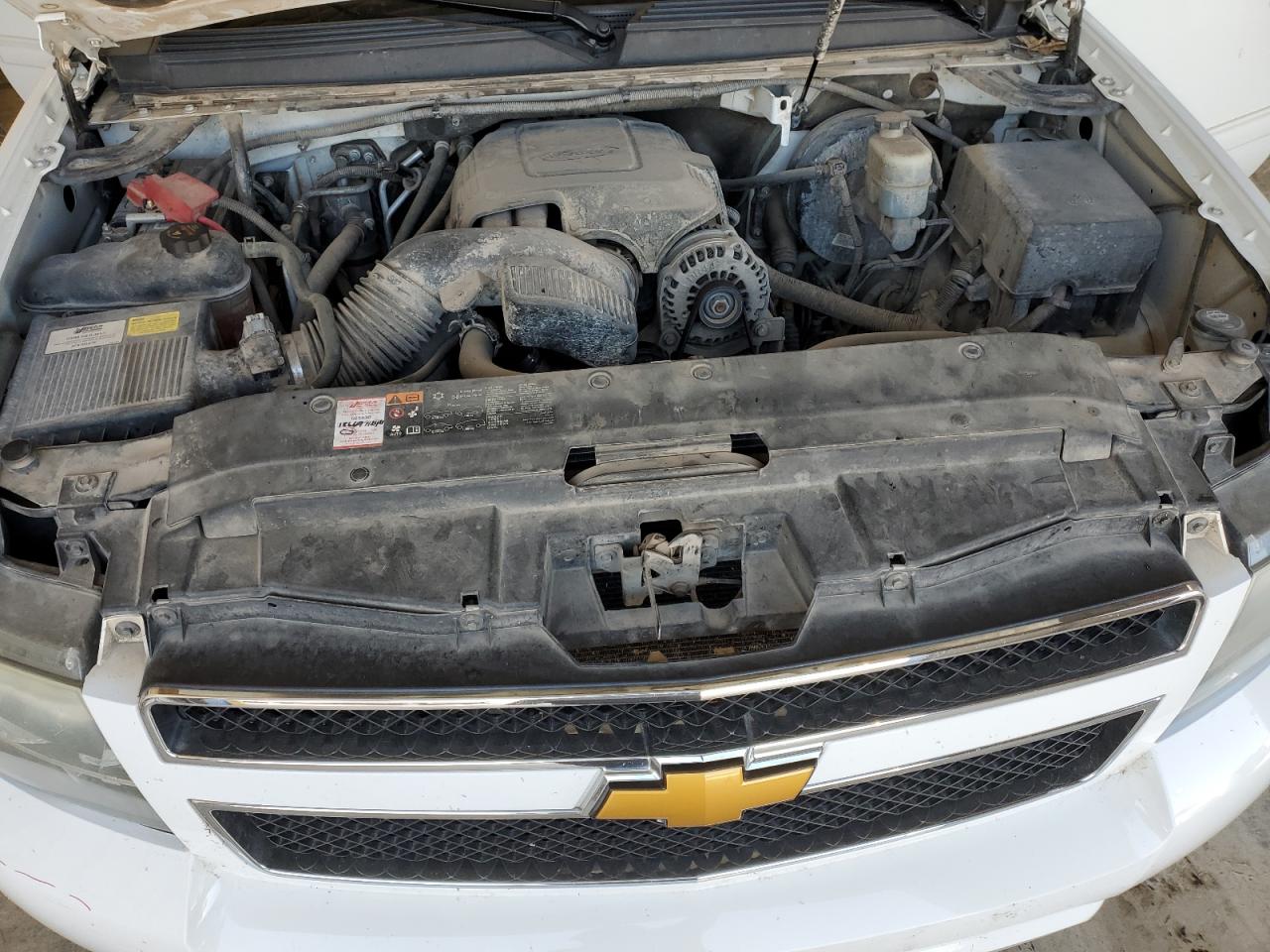 1GNSCJE02ER202427 2014 Chevrolet Suburban C1500 Lt