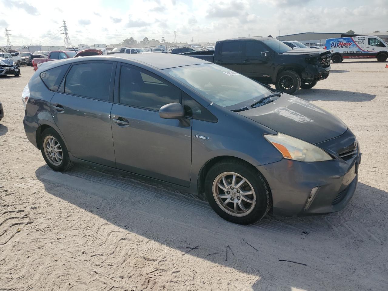 JTDZN3EU5C3108073 2012 Toyota Prius V