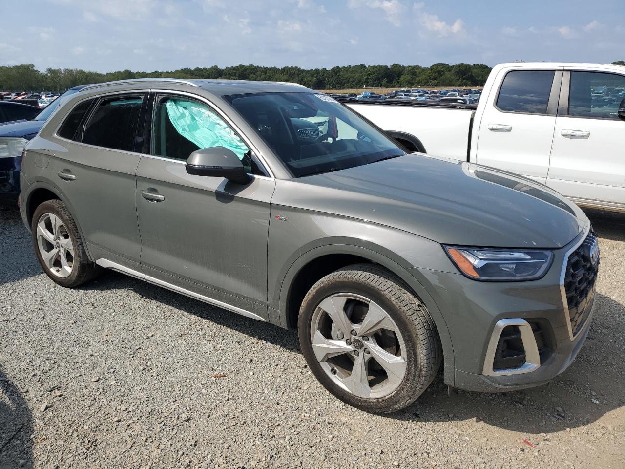 2023 Audi Q5 - Image 4