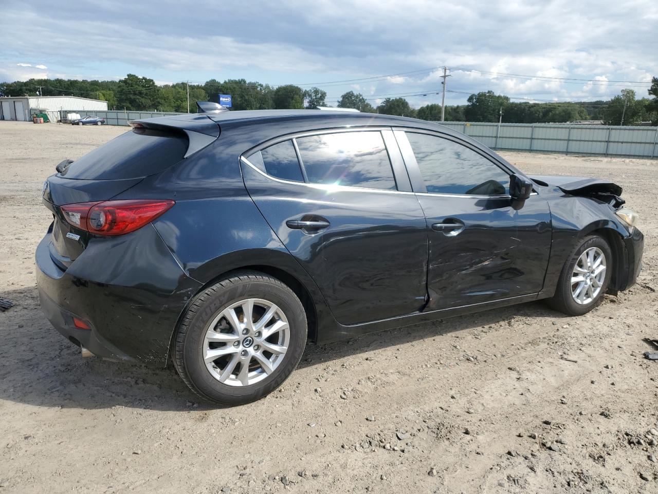 2014 Mazda 3 - Image 3