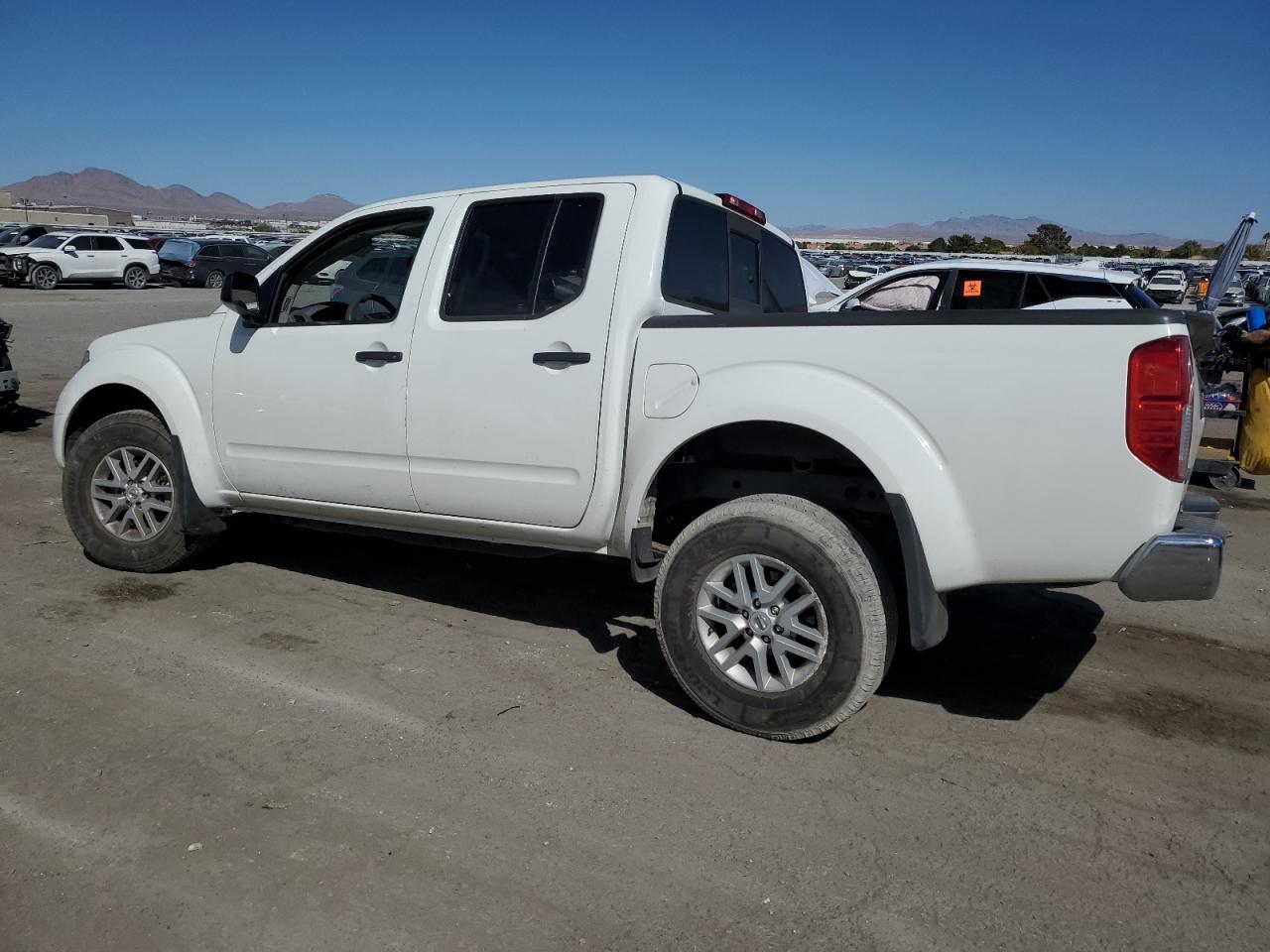 VIN 1N6ED0EB9MN708127 2021 NISSAN FRONTIER no.2