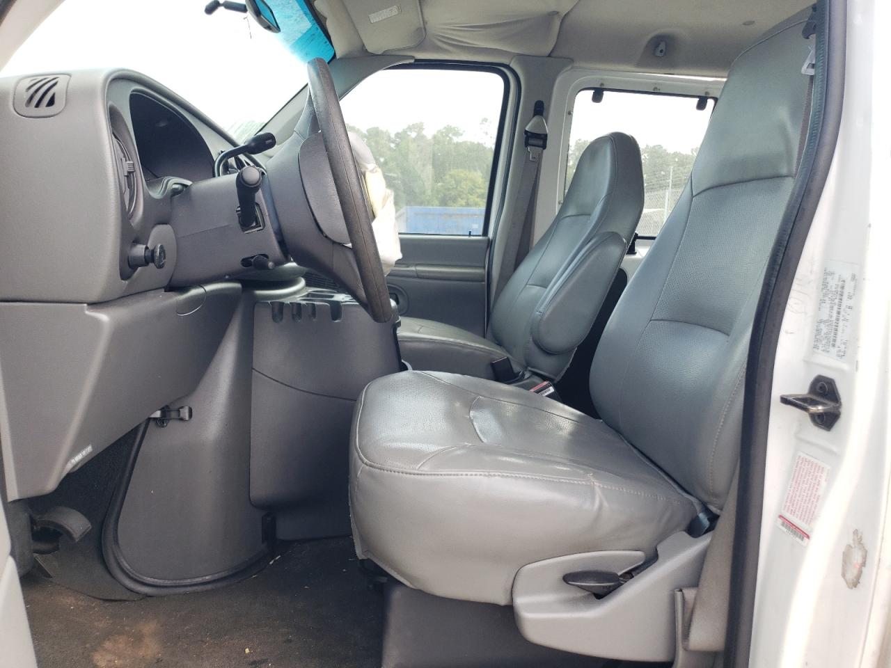 2003 Ford Econoline E350 Super Duty Wagon VIN: 1FBNE31L73HB04643 Lot: 64044695