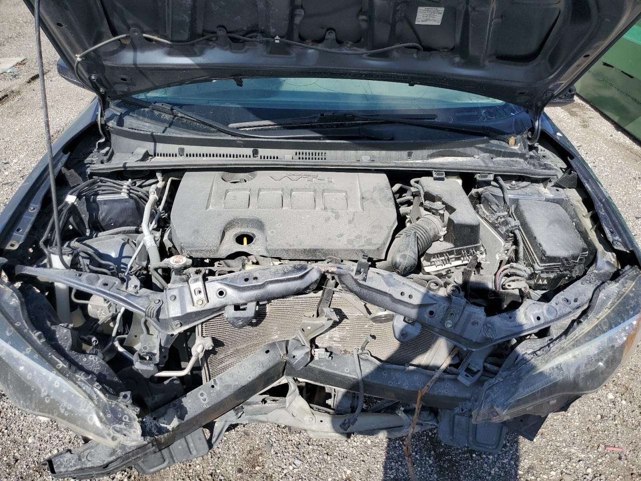 2017 Toyota Corolla L VIN: 2T1BURHE7HC831563 Lot: 70929574