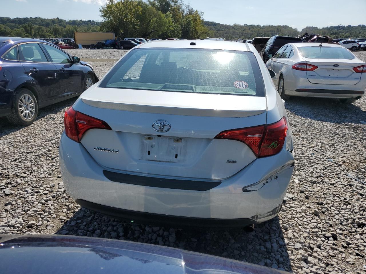 2017 Toyota Corolla L VIN: 5YFBURHE2HP627852 Lot: 72930384