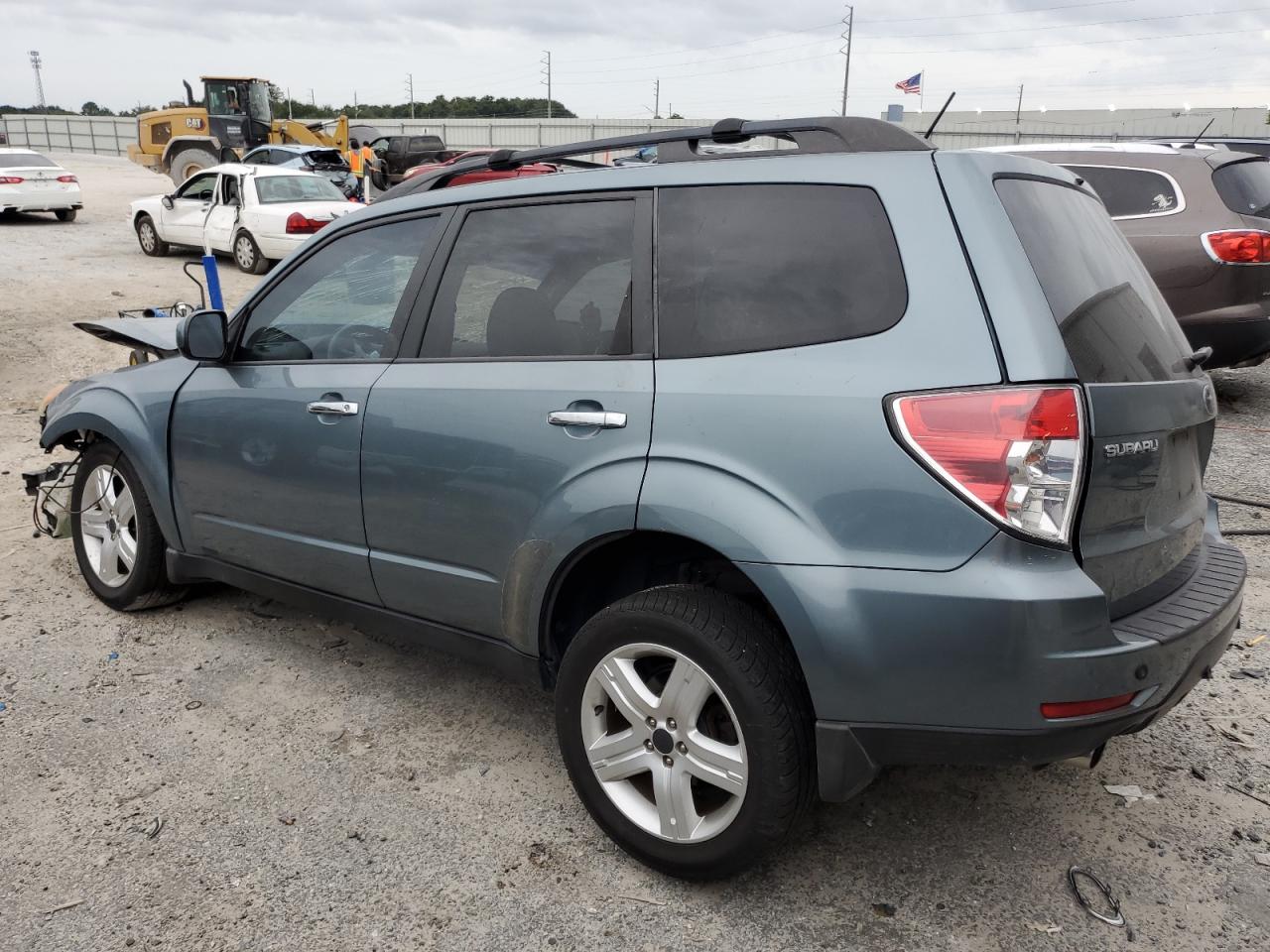 2009 Subaru Forester - Image 2