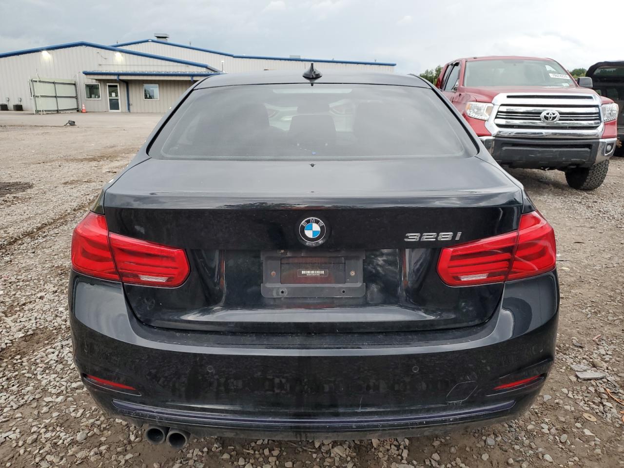 VIN WBA8E7C5XGK415472 2016 BMW 3 SERIES no.6