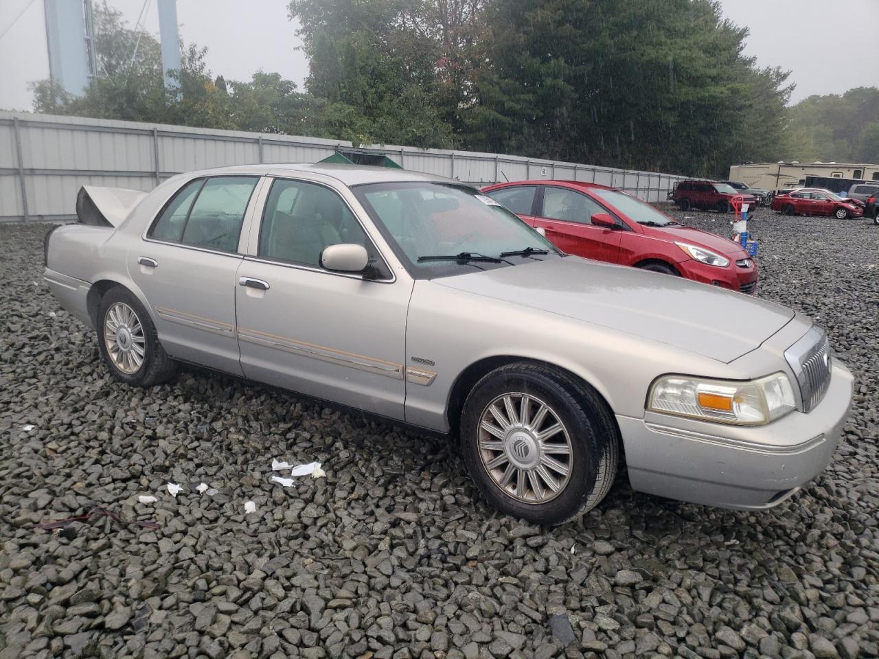 2010 Mercury Grand Marquis Ls VIN: 2MEBM7FV5AX630882 Lot: 72954724