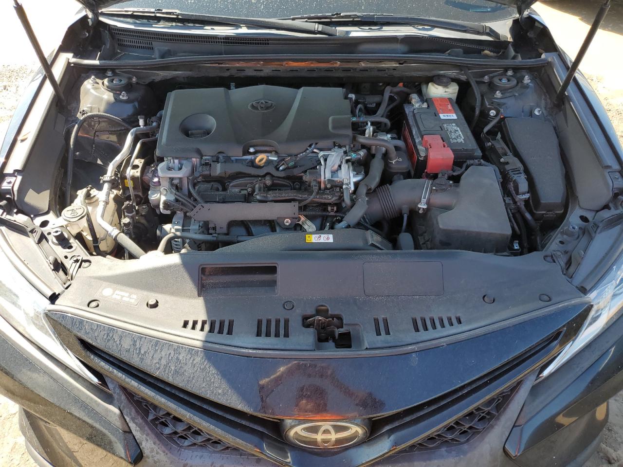 4T1B11HK4JU061861 2018 Toyota Camry L