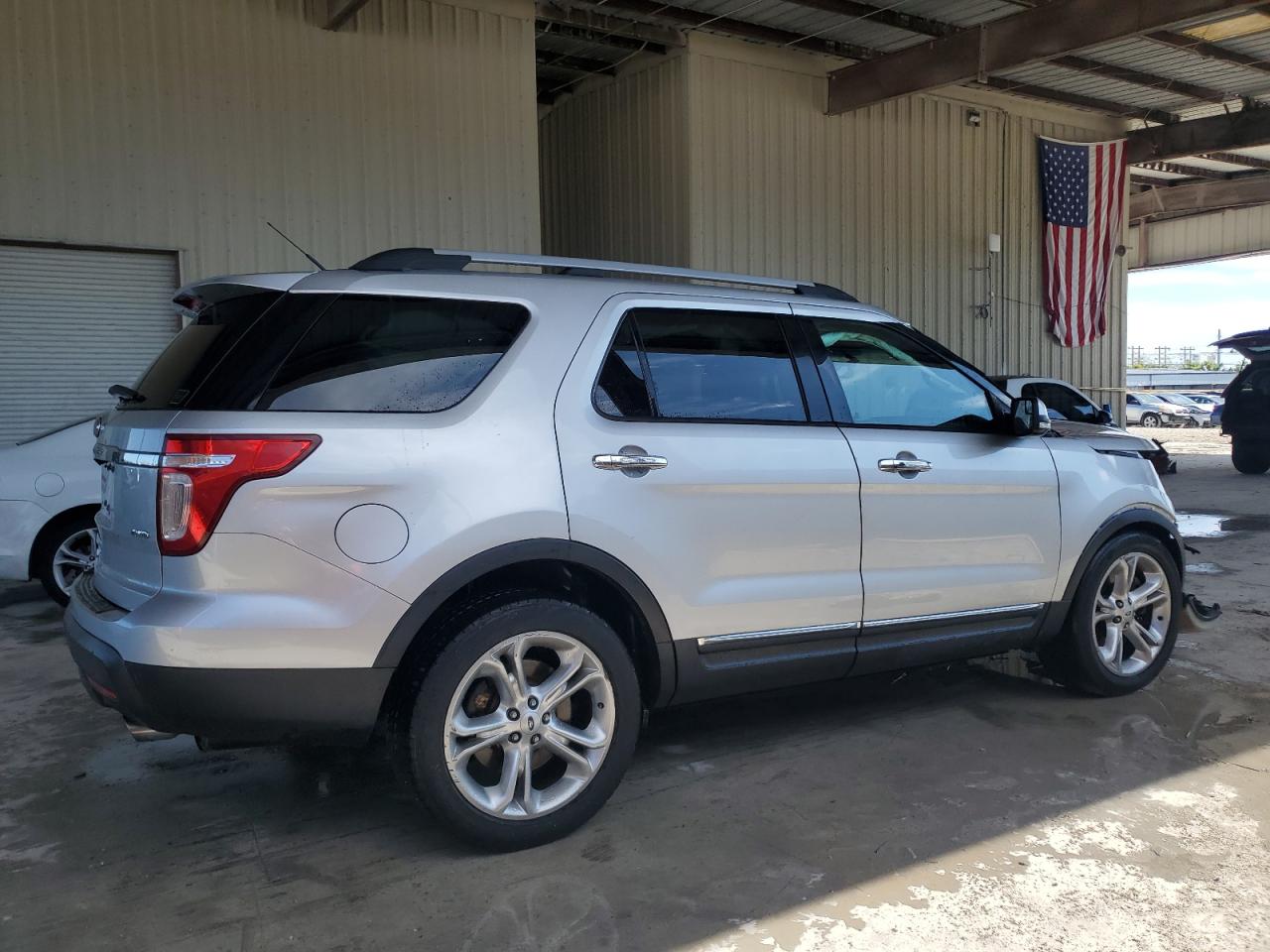 2014 Ford Explorer - Image 3
