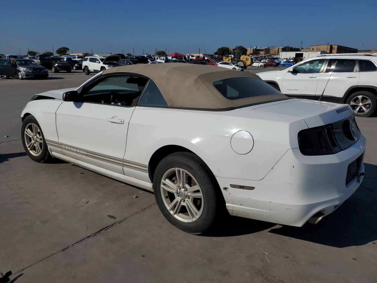 2014 Ford Mustang - Image 2
