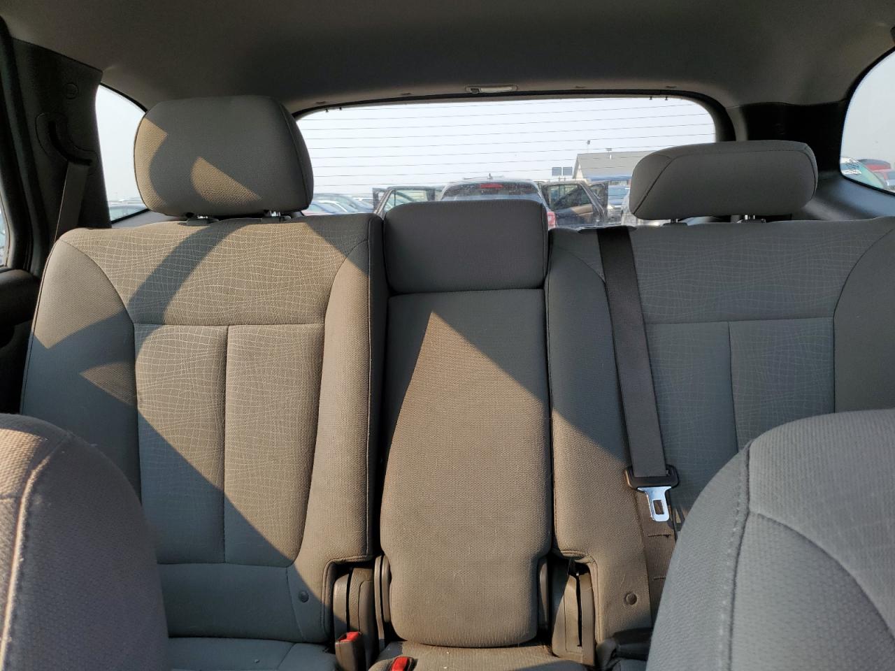 2012 Hyundai Santa Fe - Image 10