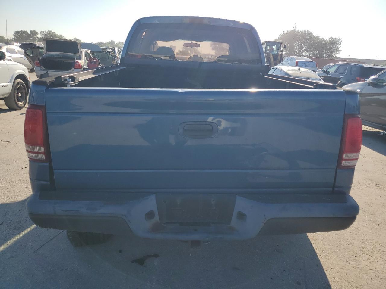 1D7HG38N14S770031 2004 Dodge Dakota Quad Sport