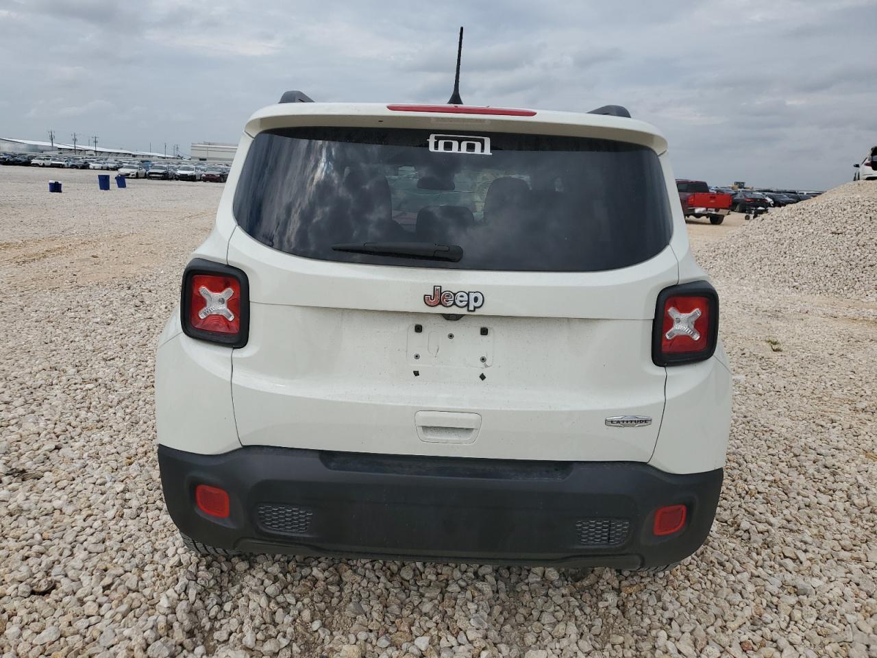 ZACNJABB7KPK85989 2019 Jeep Renegade Latitude