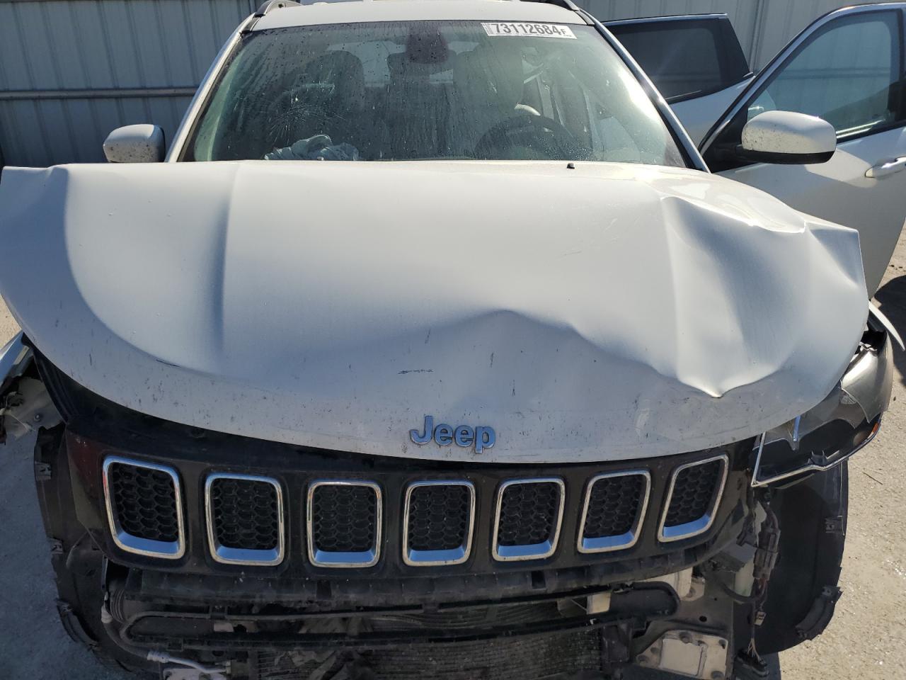 3C4NJCBB3JT266538 2018 Jeep Compass Latitude