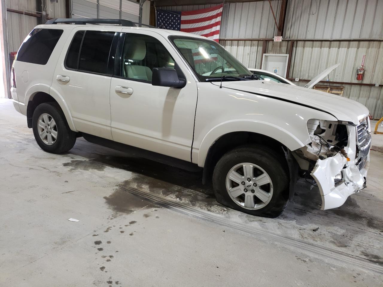 2009 Ford Explorer - Image 4