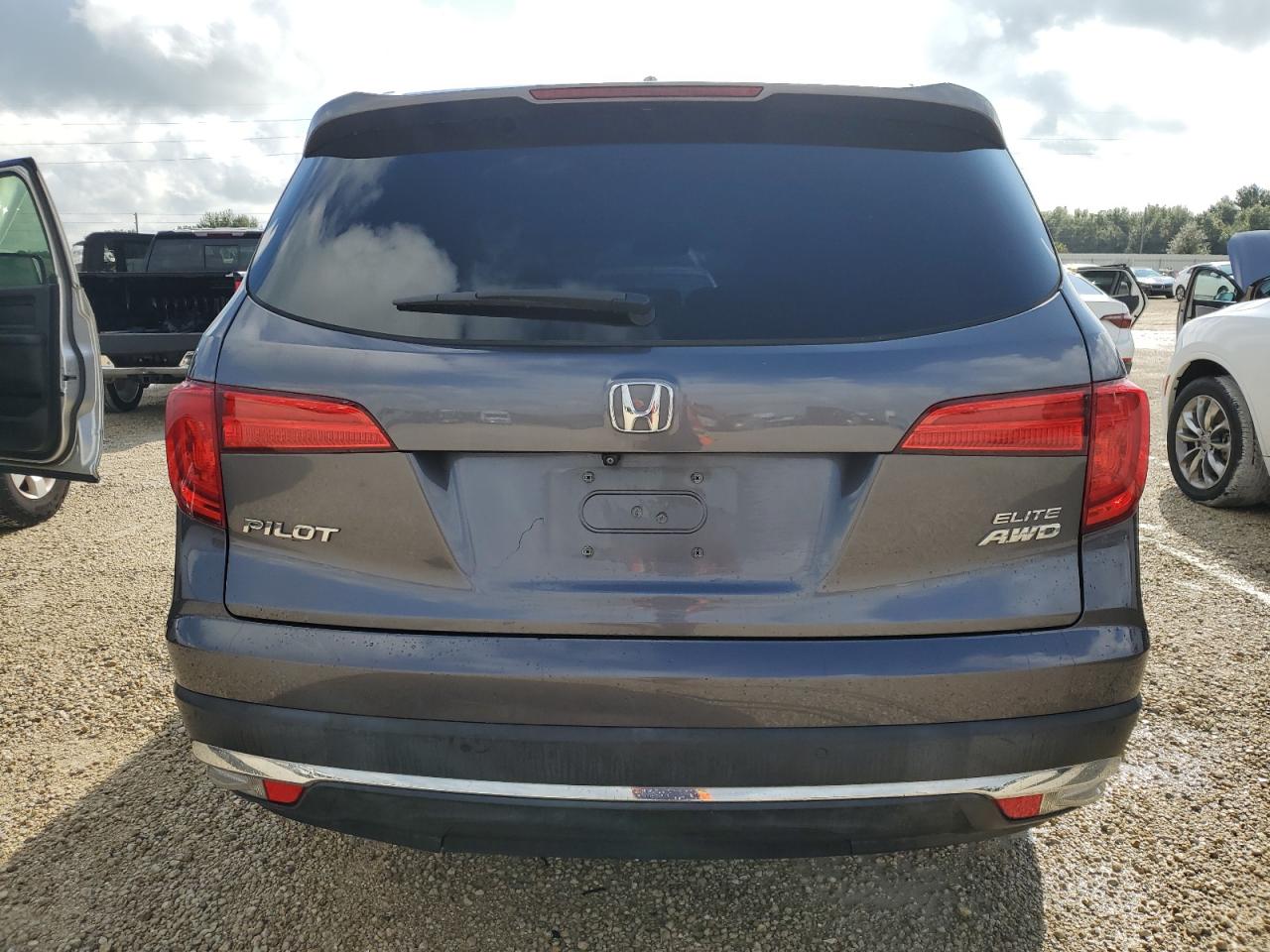 2018 Honda Pilot Elite VIN: 5FNYF6H03JB024479 Lot: 73642604