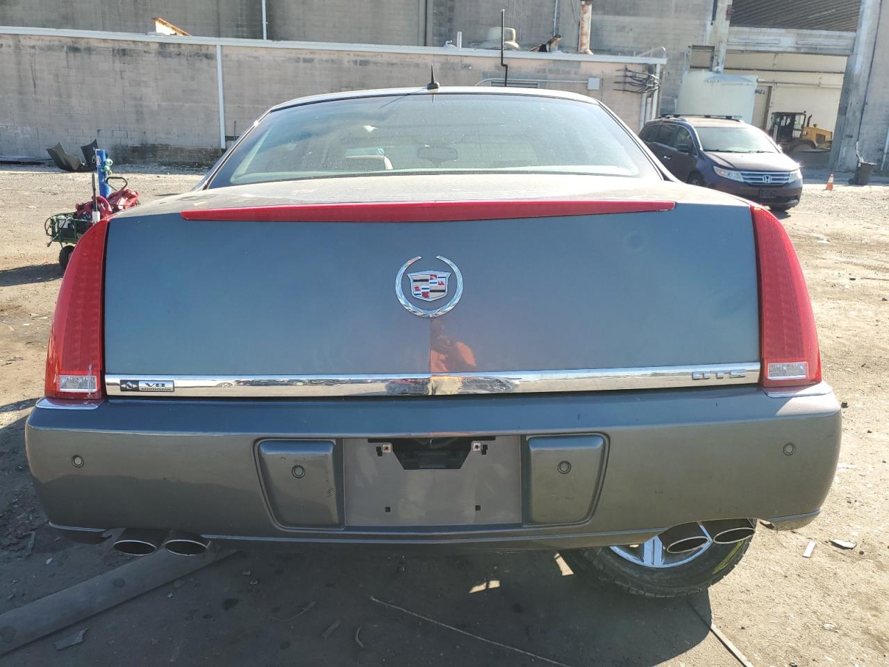 2006 Cadillac Dts VIN: 1G6KD57Y76U237062 Lot: 70920534