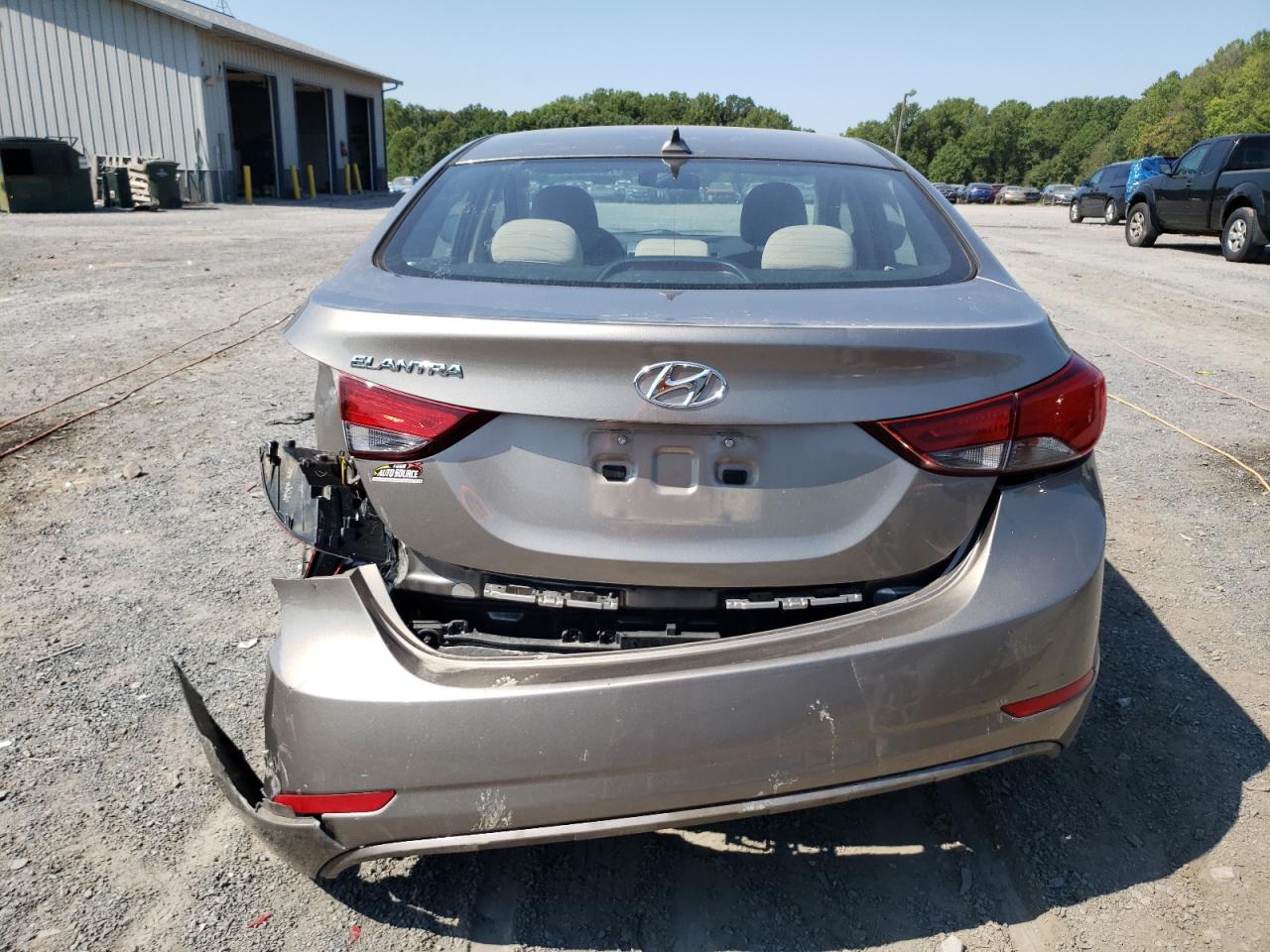 5NPDH4AE6GH771894 2016 Hyundai Elantra Se