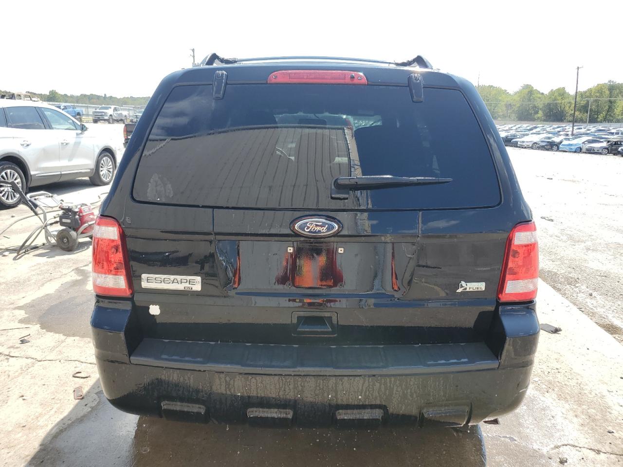 2010 Ford Escape Xlt VIN: 1FMCU9DG2AKB40632 Lot: 71734024