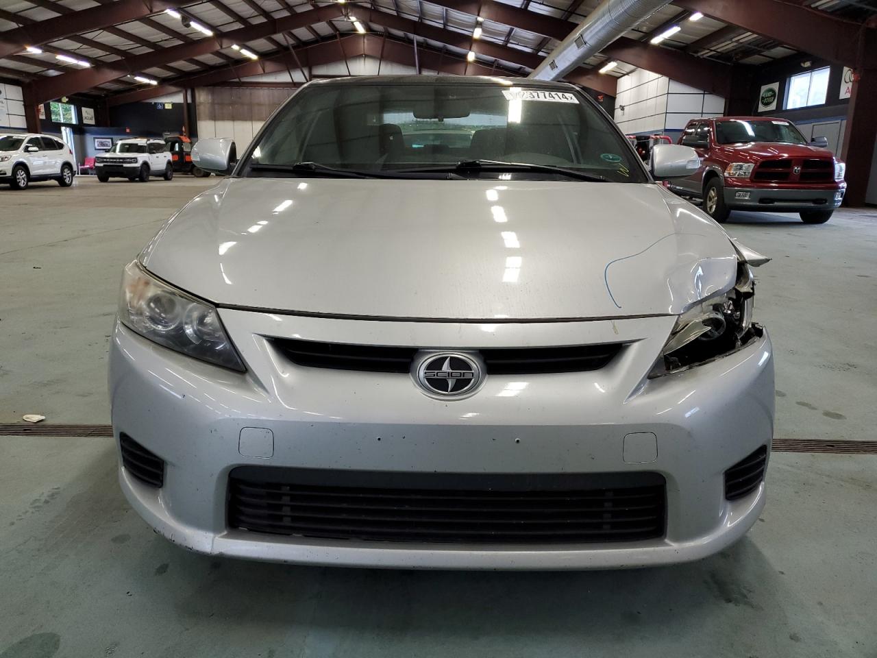 2013 Toyota tC - Image 5