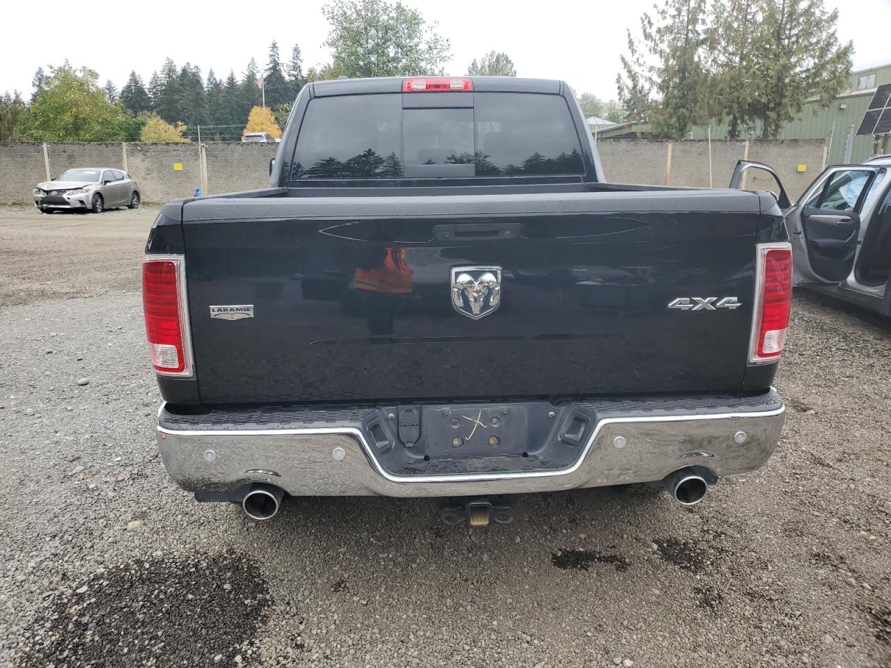 1C6RR7NM1ES476441 2014 Ram 1500 Laramie