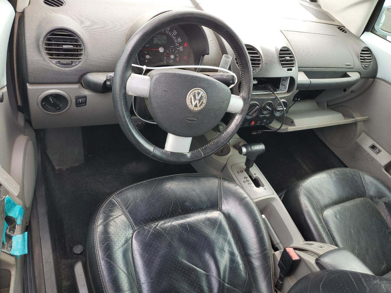 3VWCD21Y94M301464 2004 Volkswagen New Beetle Gls