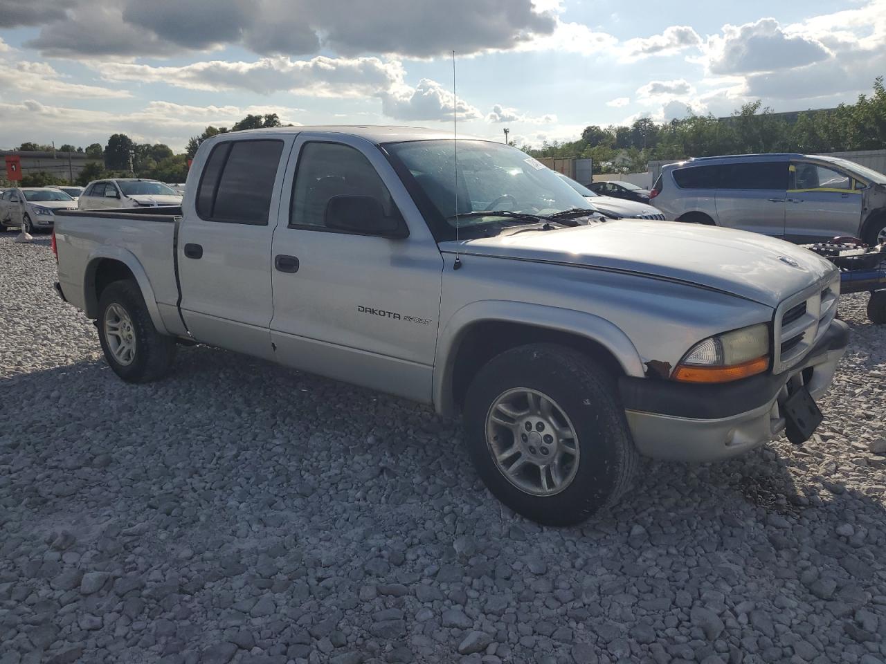 2002 Dodge Dakota - Image 4