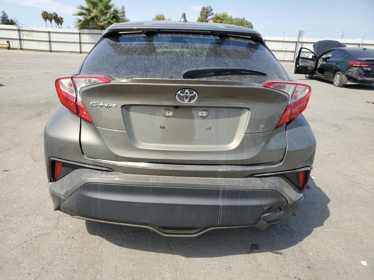 2021 Toyota C-Hr Xle VIN: JTNKHMBXXM1095455 Lot: 70513334