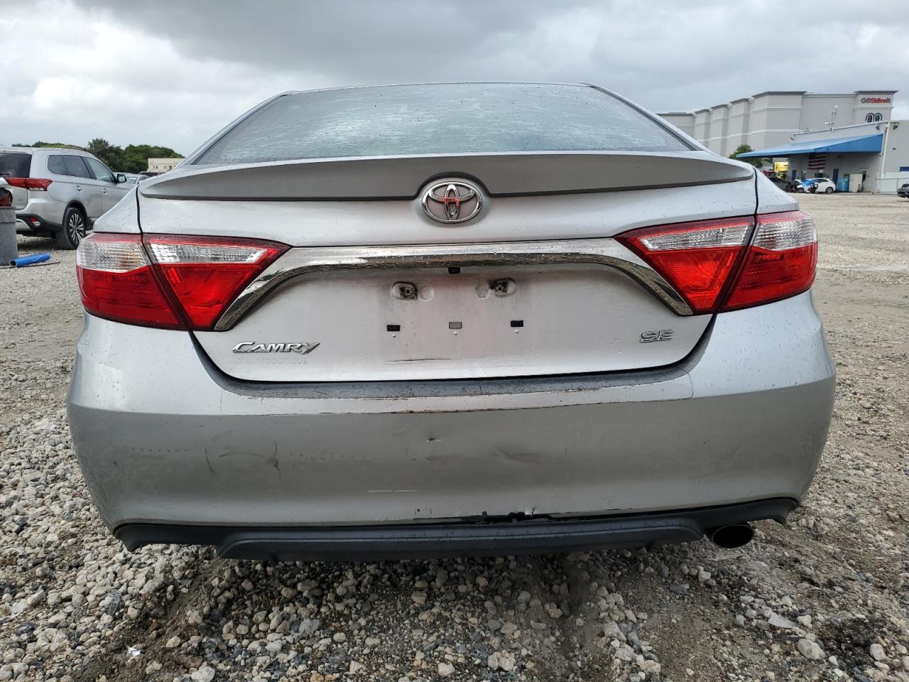 4T1BF1FKXGU213073 2016 Toyota Camry Le