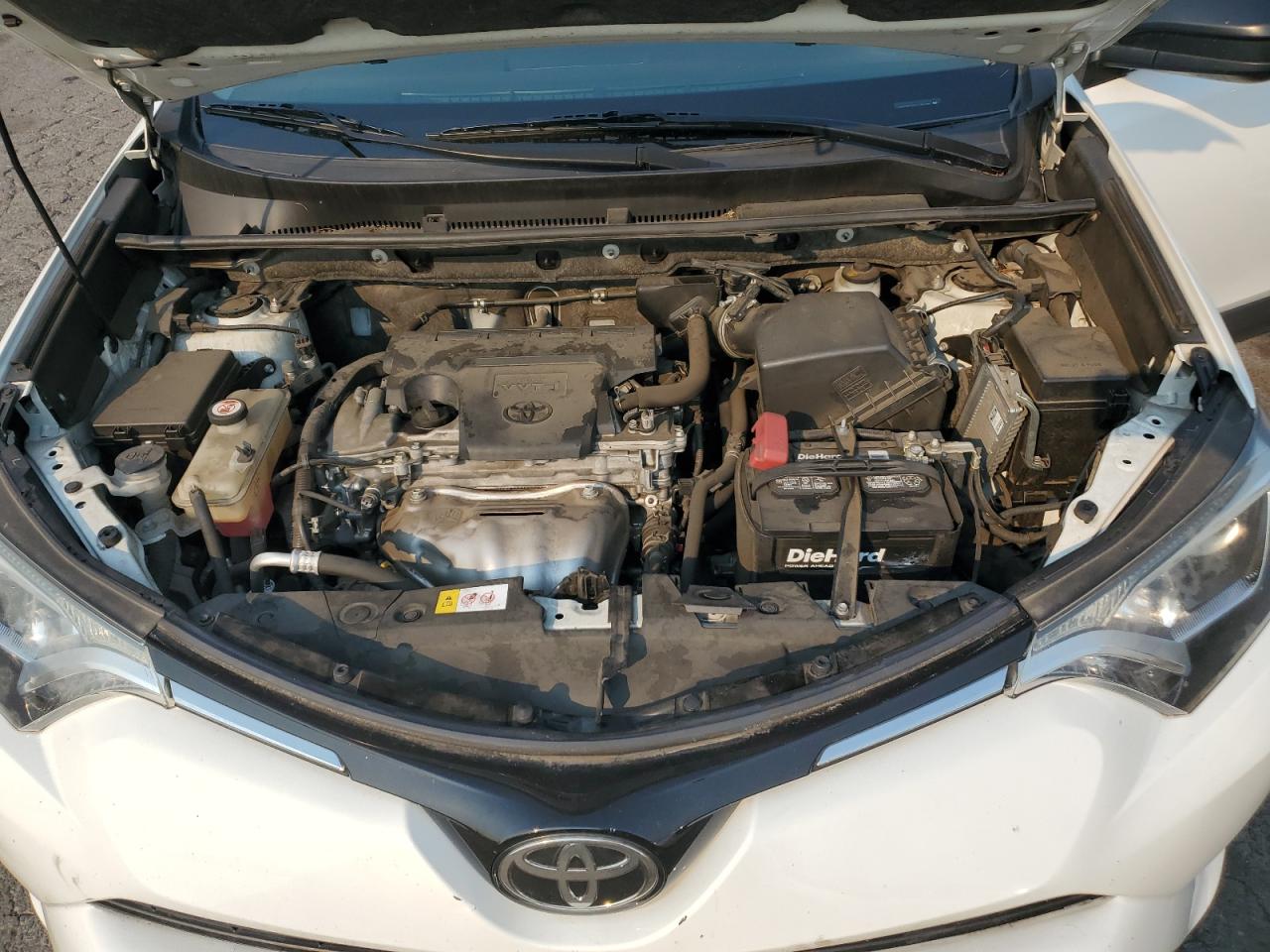 JTMZFREV5HJ139030 2017 Toyota Rav4 Le