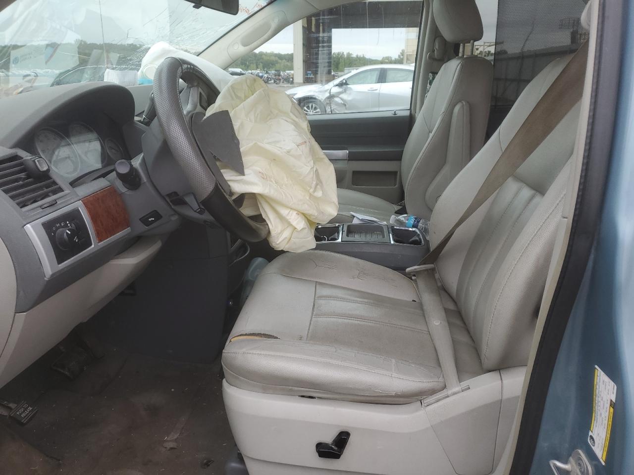 2A8HR54P48R738603 2008 Chrysler Town & Country Touring