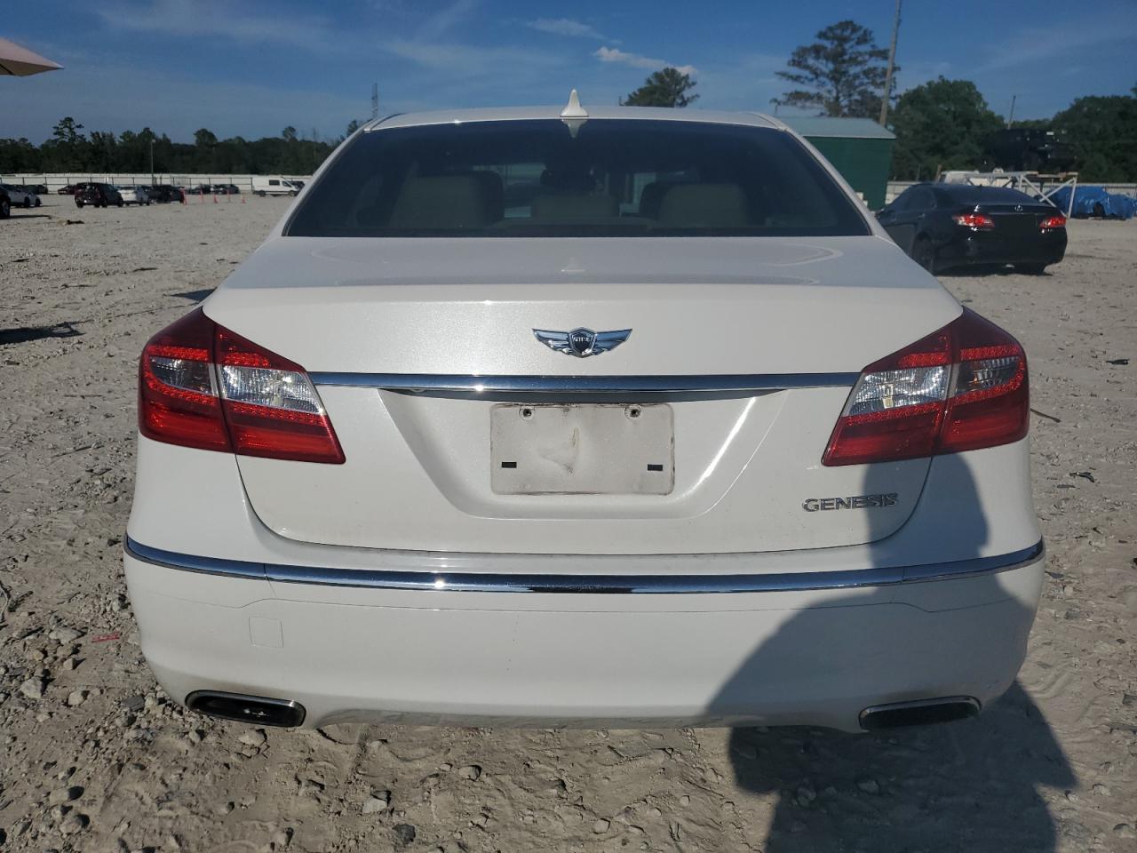 2012 Hyundai Genesis 3.8L VIN: KMHGC4DD6CU207656 Lot: 69622784