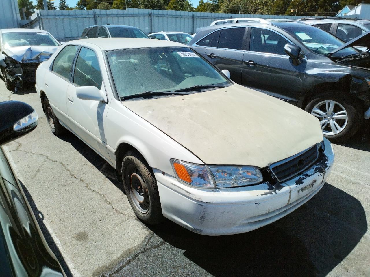 2000 Toyota Camry Ce VIN: JT2BG22K6Y0516110 Lot: 70083164