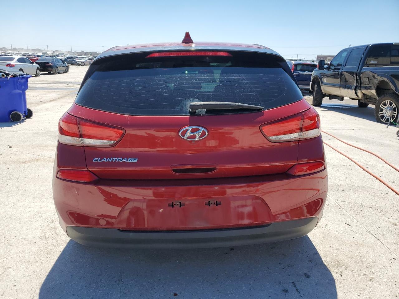 2018 Hyundai Elantra Gt VIN: KMHH35LE3JU014172 Lot: 70628284