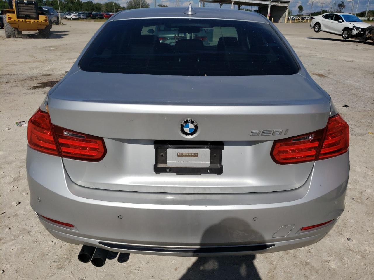 2015 BMW 328 I VIN: WBA3A5G50FNS91374 Lot: 73561374