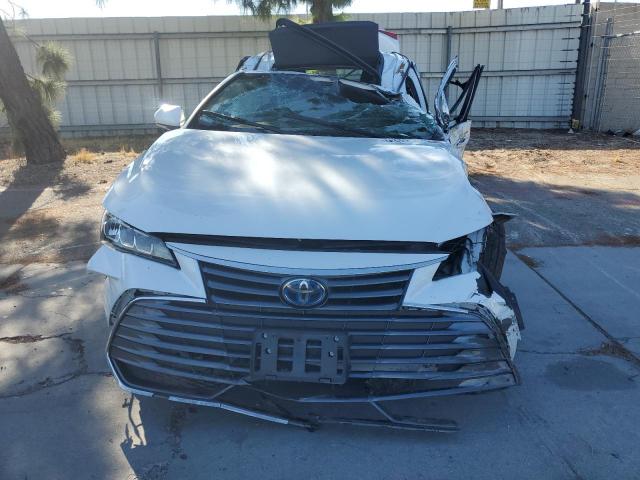  TOYOTA AVALON 2019 Biały