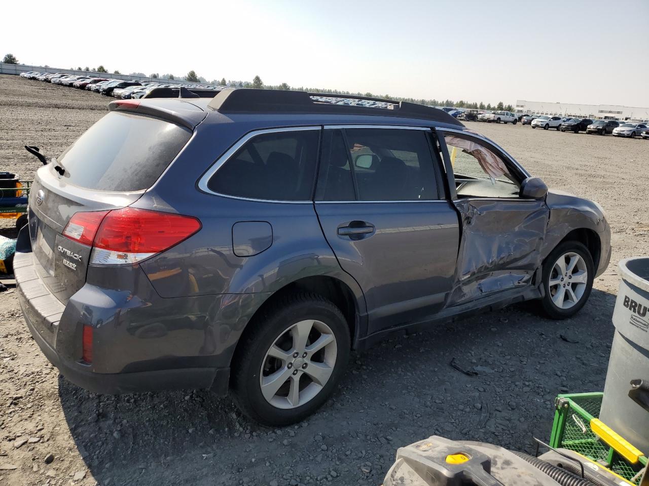 2014 Subaru Outback 2.5I Premium VIN: 4S4BRBCC9E3208136 Lot: 68554744