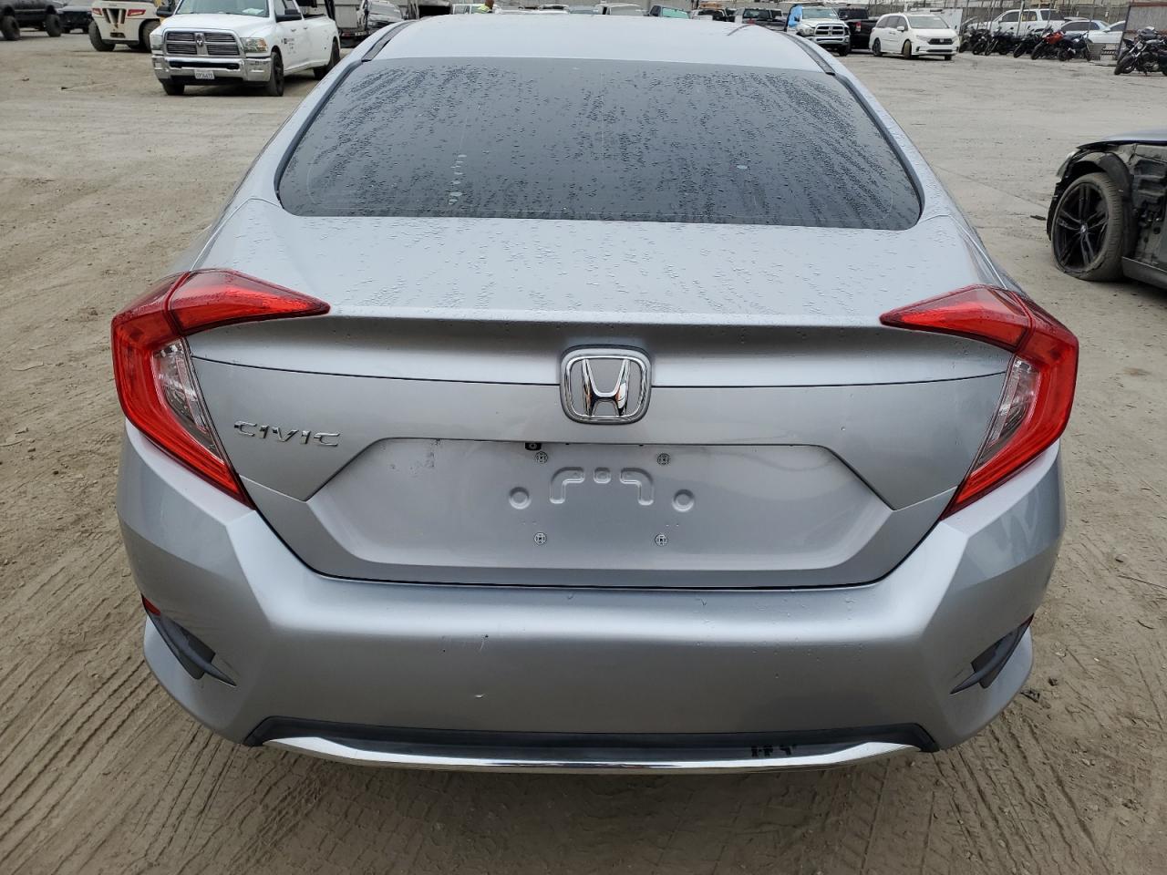 2HGFC2F6XKH540321 2019 Honda Civic Lx