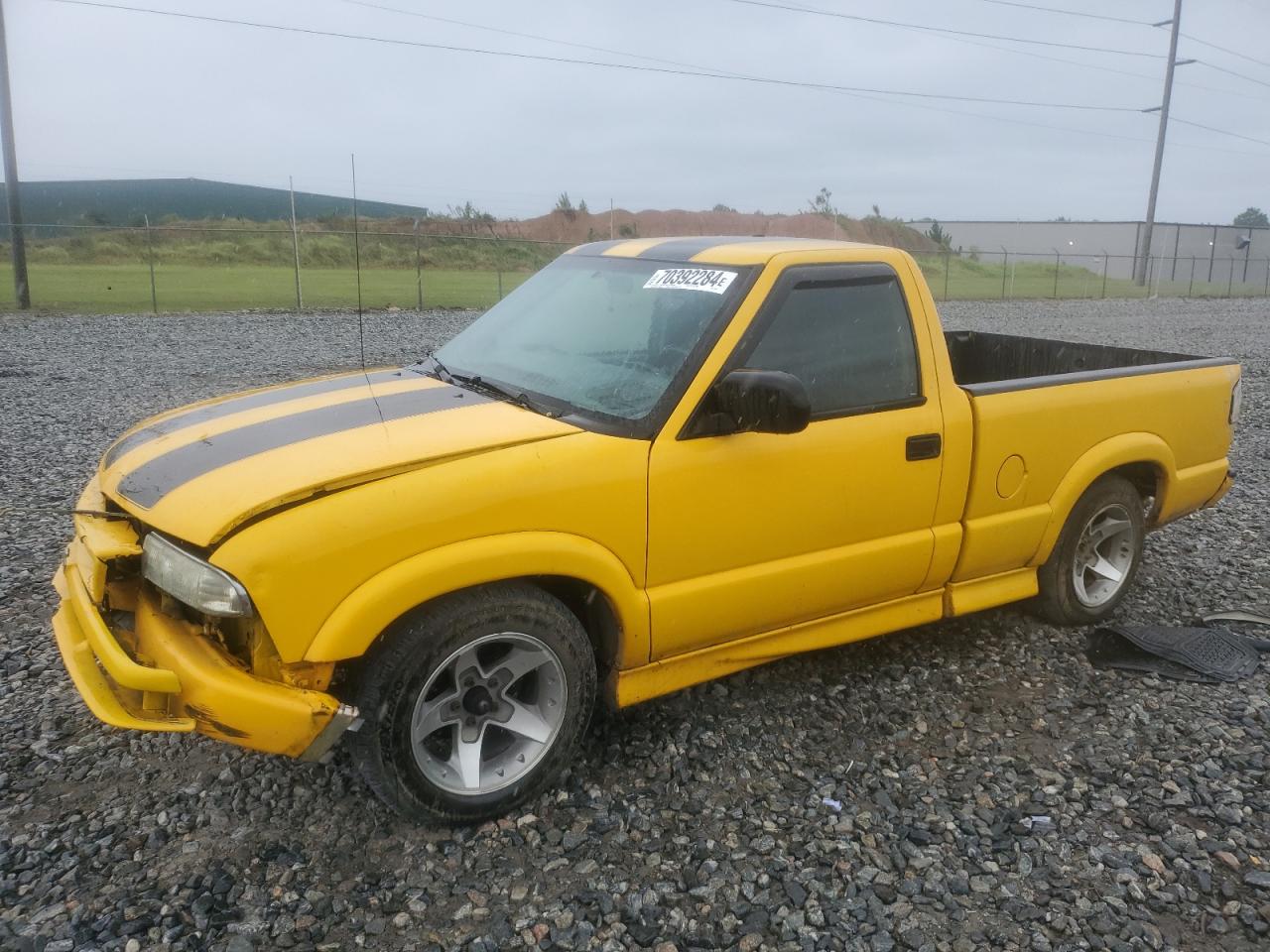 2003 Chevrolet S-10 Pickup - Image 1