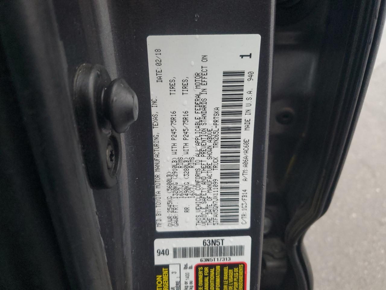 5TFAX5GN7JX111099 2018 Toyota Tacoma Double Cab