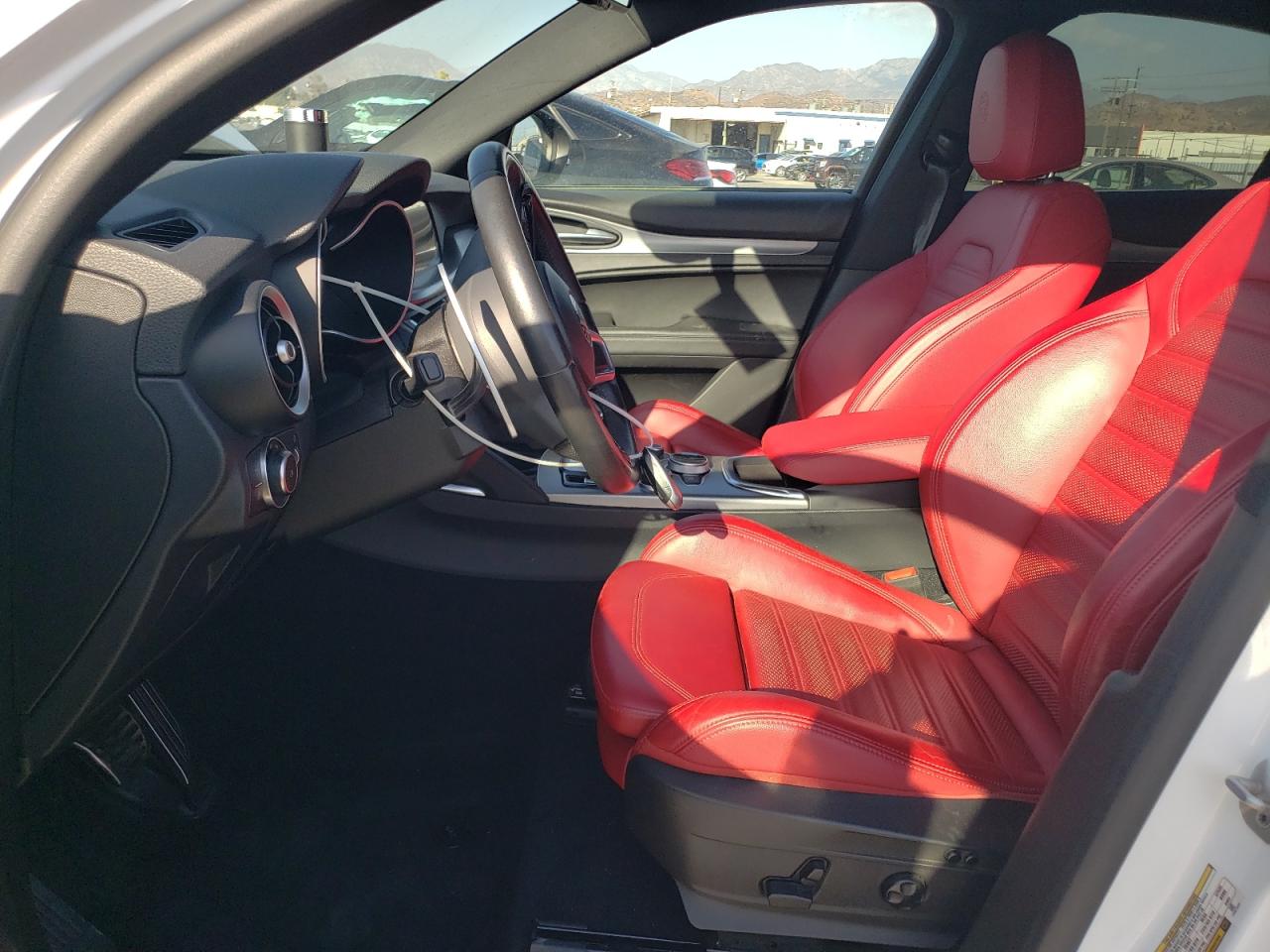 2022 Alfa Romeo Stelvio Ti VIN: ZASPAKBN5N7D47295 Lot: 71765894