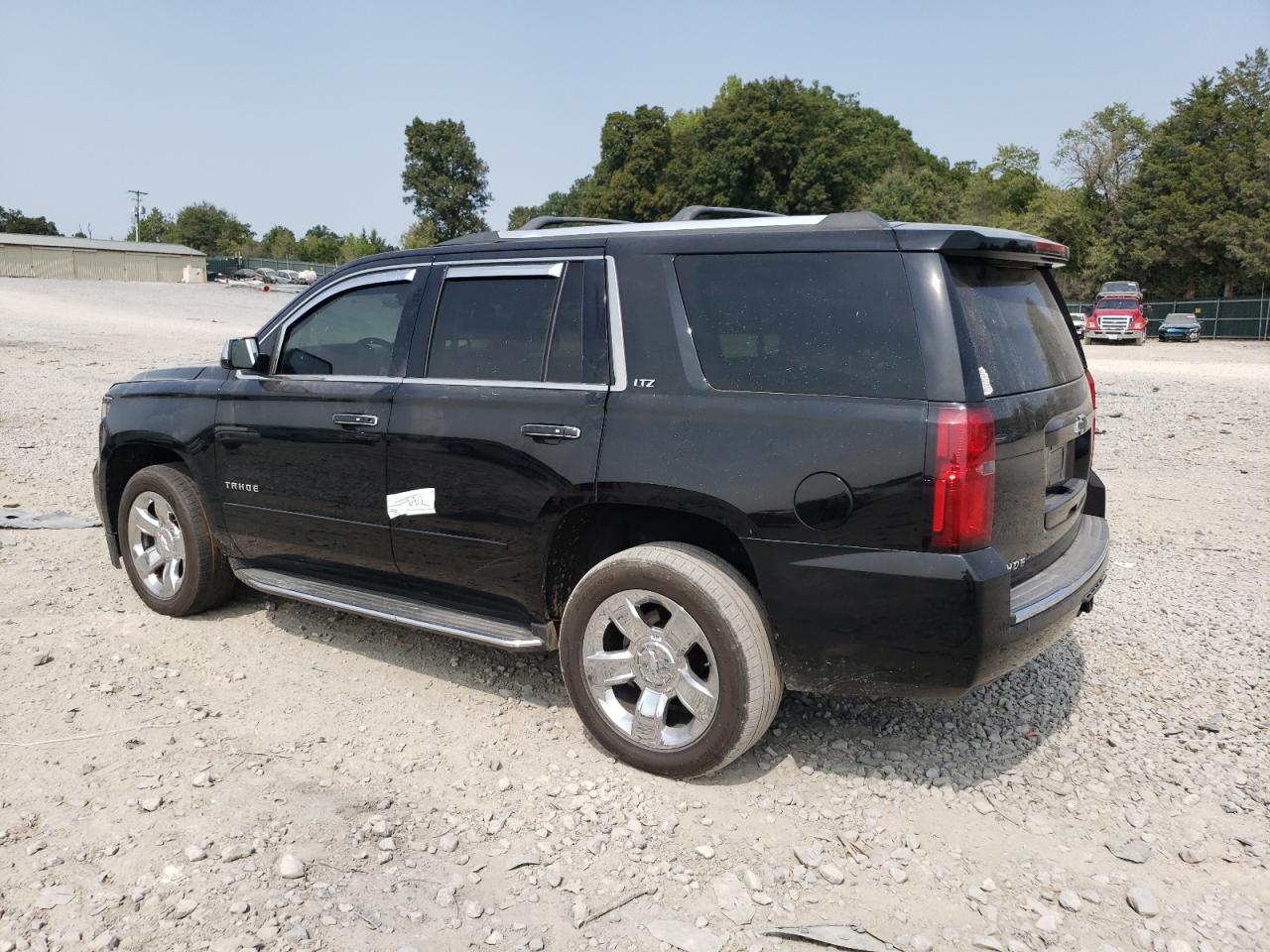 1GNSKCKC9FR169909 2015 CHEVROLET TAHOE - Image 2