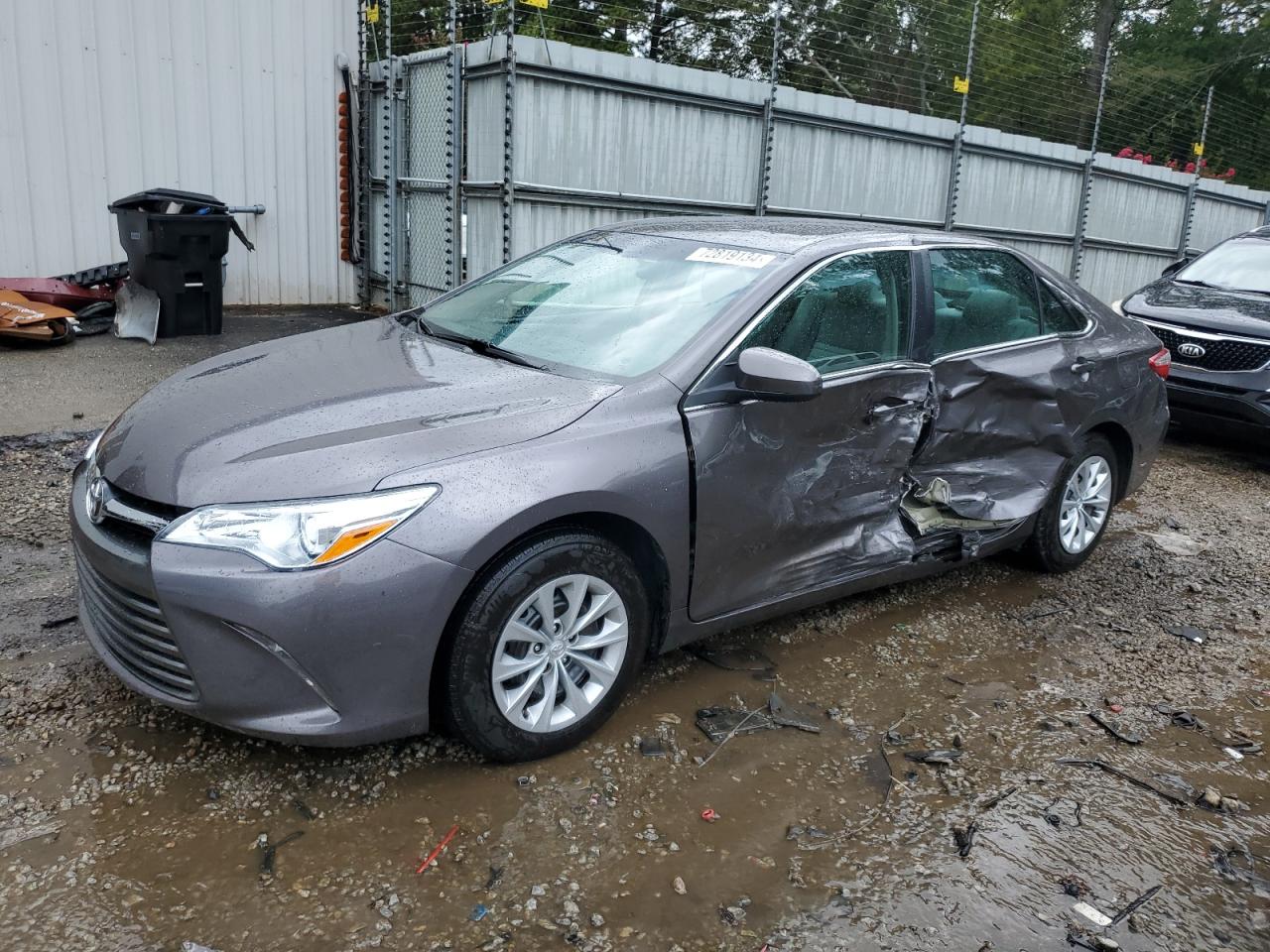 4T1BF1FK4FU907367 2015 TOYOTA CAMRY - Image 1