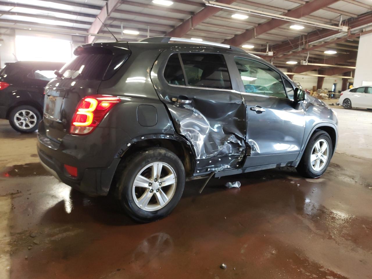 VIN 3GNCJLSB7KL342598 2019 CHEVROLET TRAX no.3