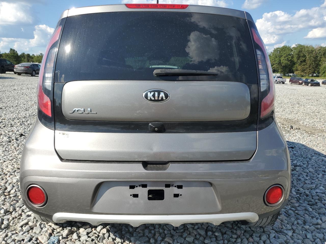 2018 Kia Soul + VIN: KNDJP3A5XJ7509842 Lot: 72541744