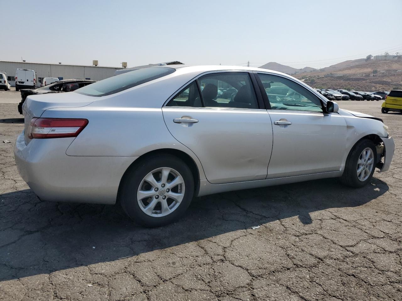 2011 Toyota Camry - Image 3