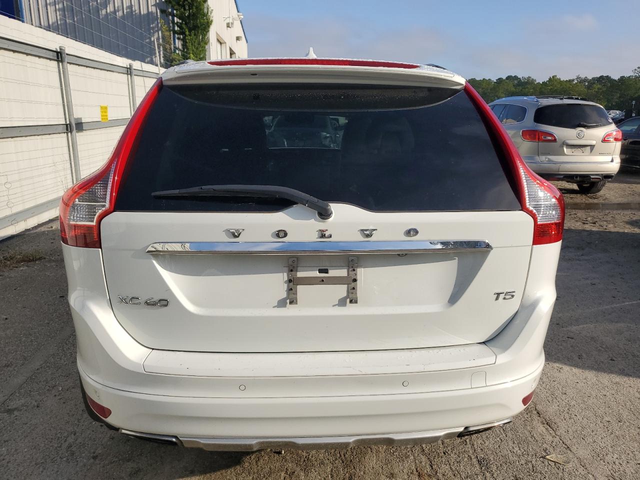 YV440MDK2F2730989 2015 Volvo Xc60 T5 Premier