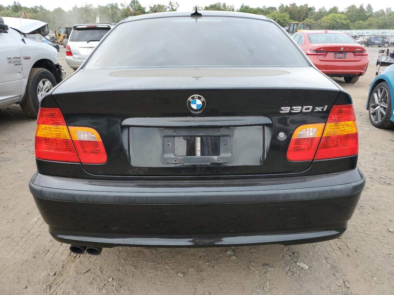 WBAEW53475PN39288 2005 BMW 330 Xi