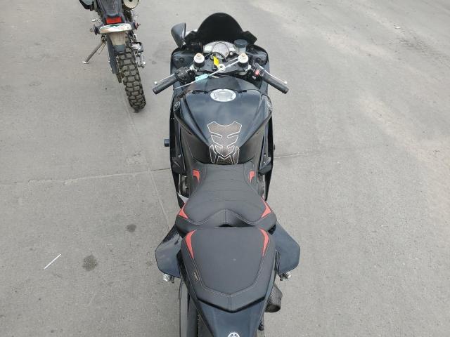 undisplay YAMAHA YZF600 2015 Чорний